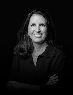 Adriana Chaves | Conselheira de Administração e sócia da Cia de Talentos, com mais de 30 anos de experiência em RH.