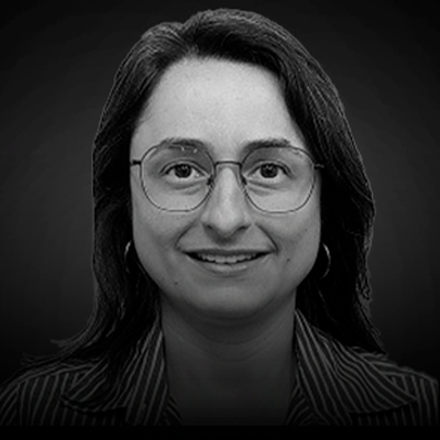 Érica Siqueira | Doutora em administração e consultora na área de Sistemas de Informação