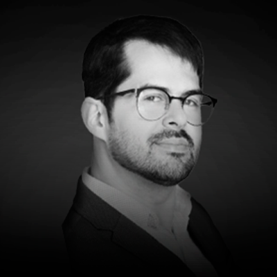 Lucas Charão Brito | Doutor em Administração e mestre em Engenharia de Produção