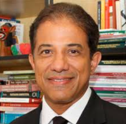 Moacir de Miranda | Professor Titular na Universidade de São Paulo, Professor Visitante na Copenhagen Business School e Presidente da Triple Helix Association