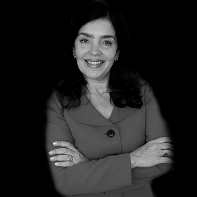 Tania Casado | Psicóloga, Mestre e Doutora em Administração. Professora Titular da FEA/USP. Coordenadora do ECar-USP e do CarLab-FIA.
