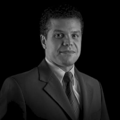 Bruno Carlos de Souza | Sócio e fundador da empresa SOUZAMAAS, Escritor, Professor e Consultor. Mestre e Doutor em Controladoria pela FEA-USP.