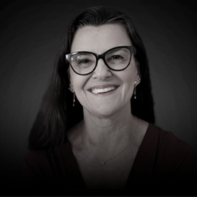 Fatima Macedo | Autoridade em psicologia da saúde, palestrante e professora, presta consultoria na implantação e gestão de programas de saúde mental e emocional, dependência química e violência contra a mulher em empresas.